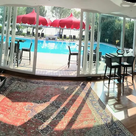 Lejlighedshotel Alexandra Sirmione